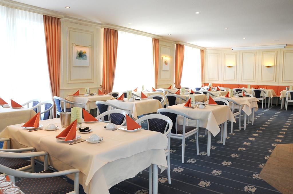 Hotel - Restaurant Erich Roediger Bad Staffelstein Extérieur photo